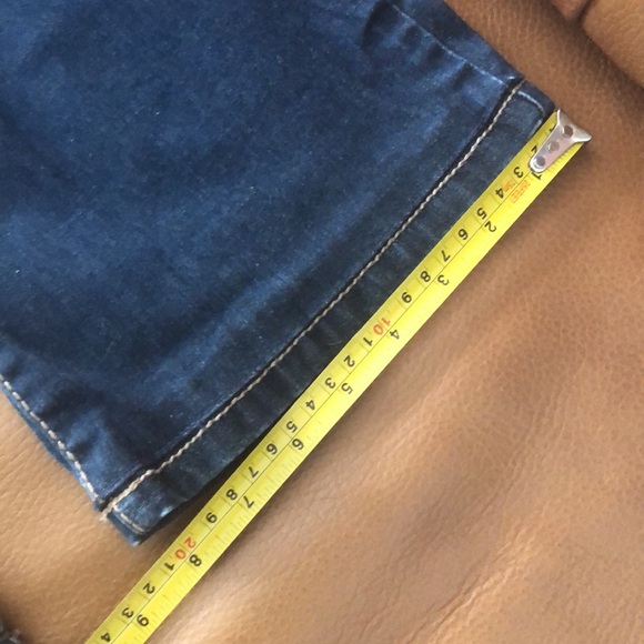 GUESS (32) Flirty Boot low rise stretch slightly distressed - Picture 7 of 14